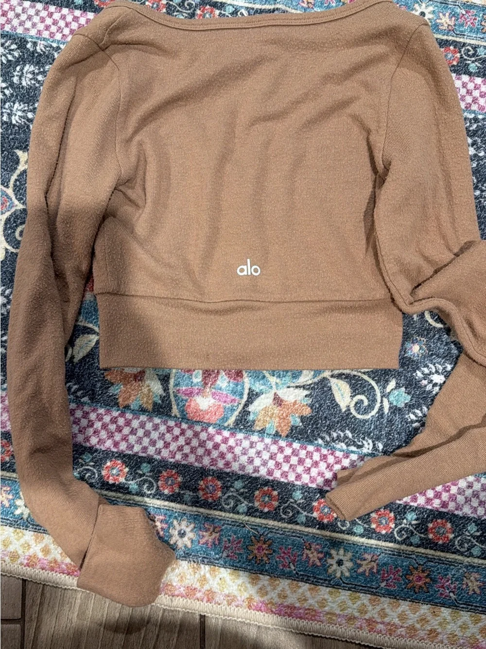 ALO Yoga gorgeous crop